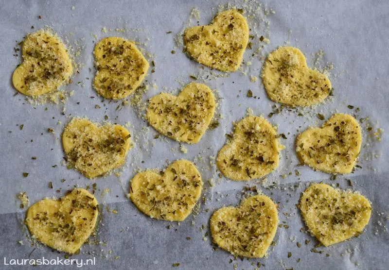 Parmezaanse harten koekjes 3a