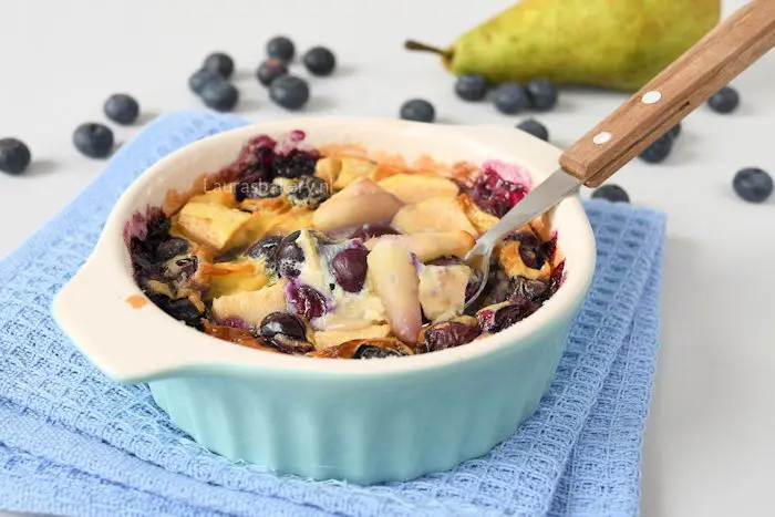 peer-blauwe bessen clafoutis 2a