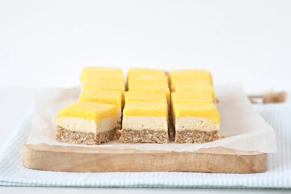 raw lemon mango bars 1a