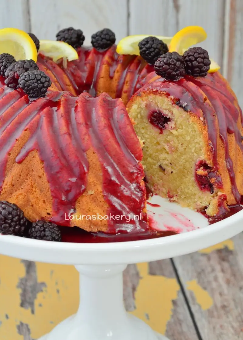 Citroen cake met bramen 4a