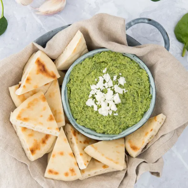 Spinazie-feta hummus