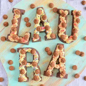 CHOCOLADELETTERS VERSIEREN maken