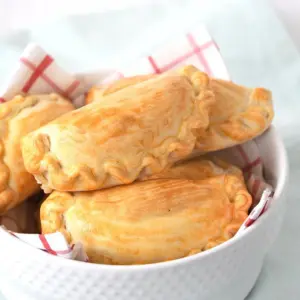 EMPANADA’S MET KAASVULLING + REVIEW SMOKEY GOODNESS 2