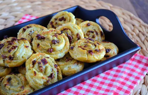 Pesto tomaat rolletjes