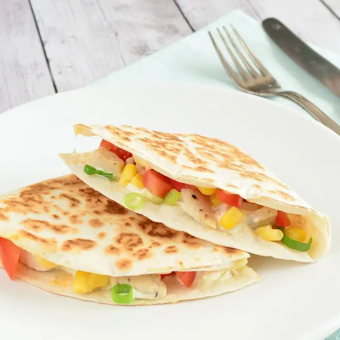 Quesadilla's met kip en maïs