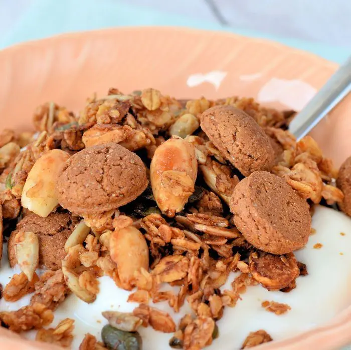 Speculaas granola met kruidnoten