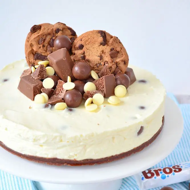 No-bake witte chocolade cheesecake met BROS + bak mee!