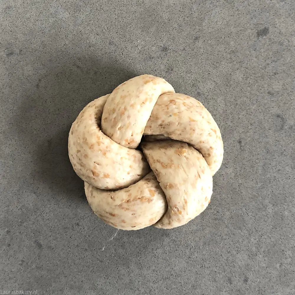 Volkoren kaiserbroodjes svs 3