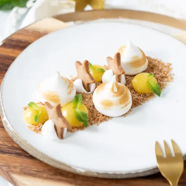 Deconstructed lemon meringue pie dessert