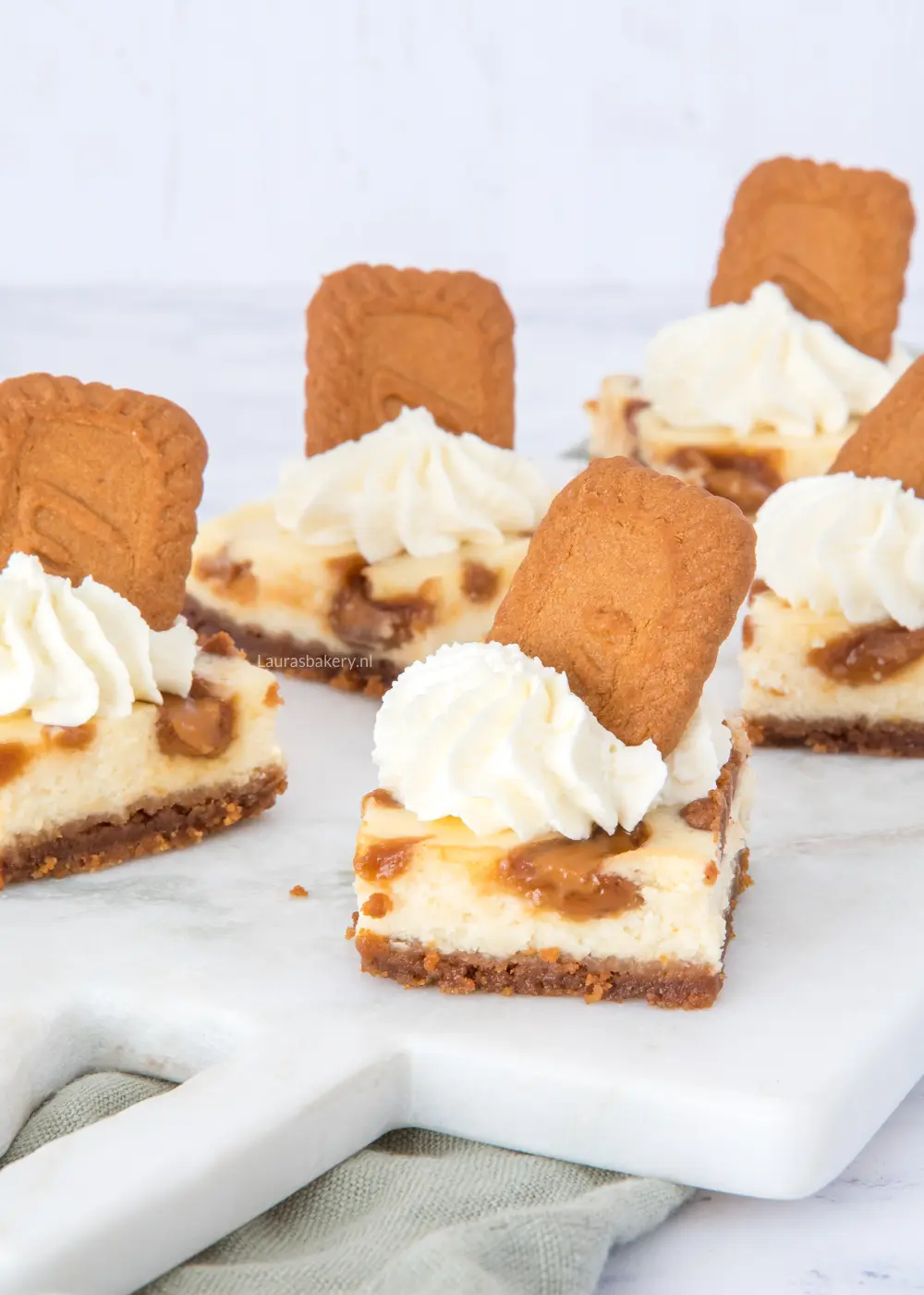 Speculoos cheesecake bites