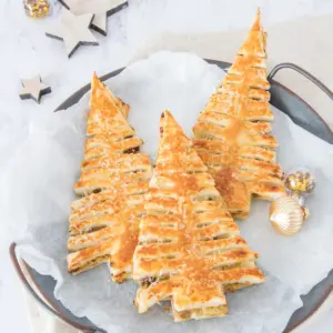 Bladerdeeg kerstboompjes - bladerdeeg hapje