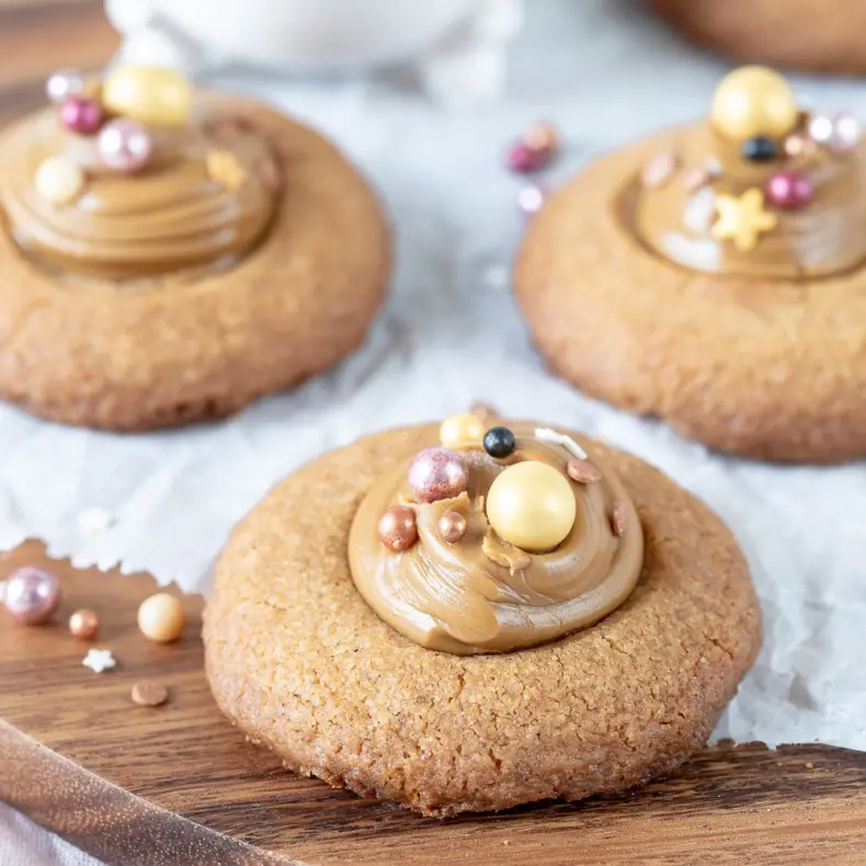 Gevulde zandkoekjes met speculoos (thumbprint cookies)