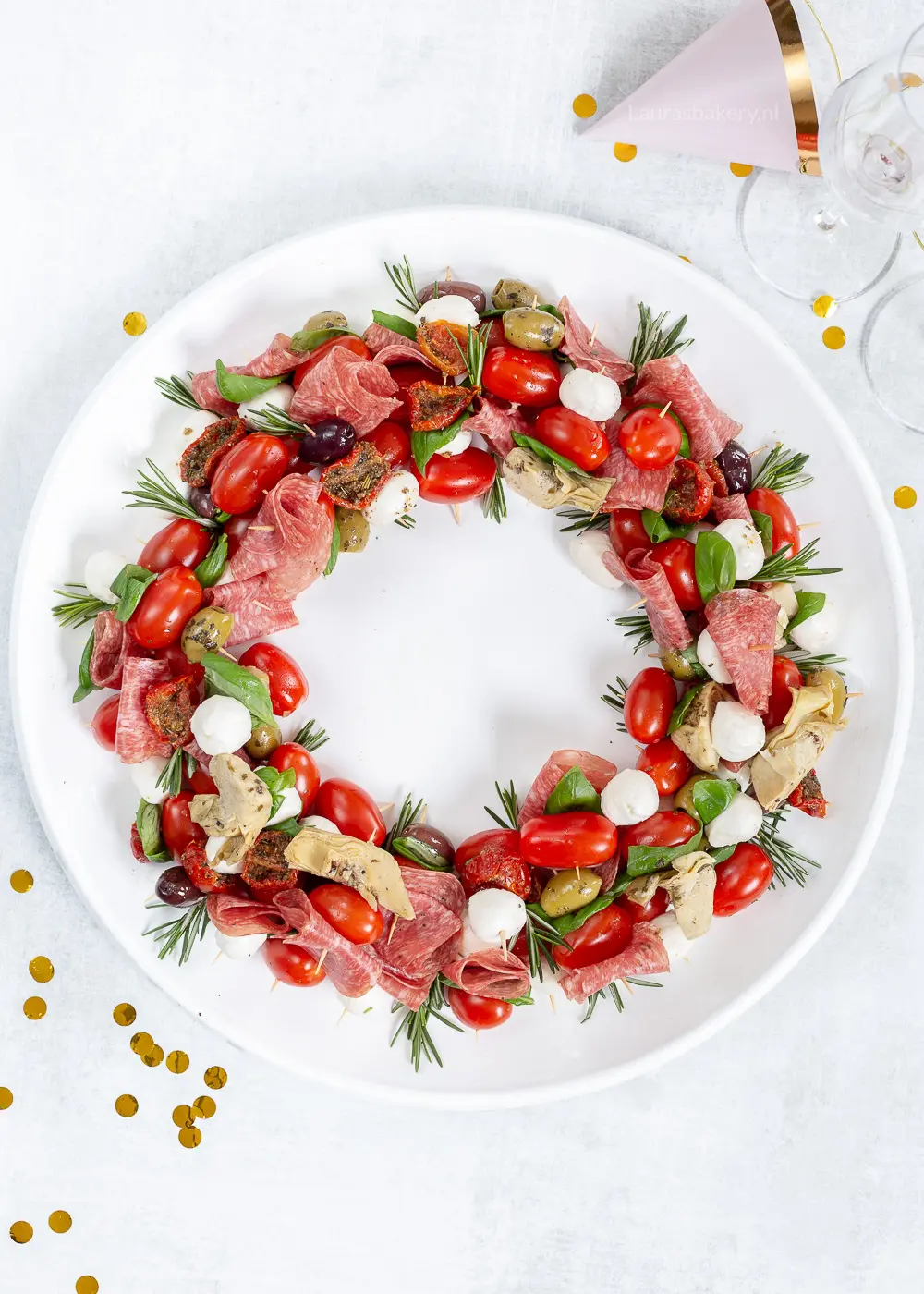 Antipasti borrelkrans (Italiaanse borrelplank)