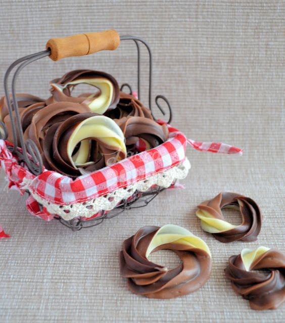 Driedubbele chocolade kerstkransjes