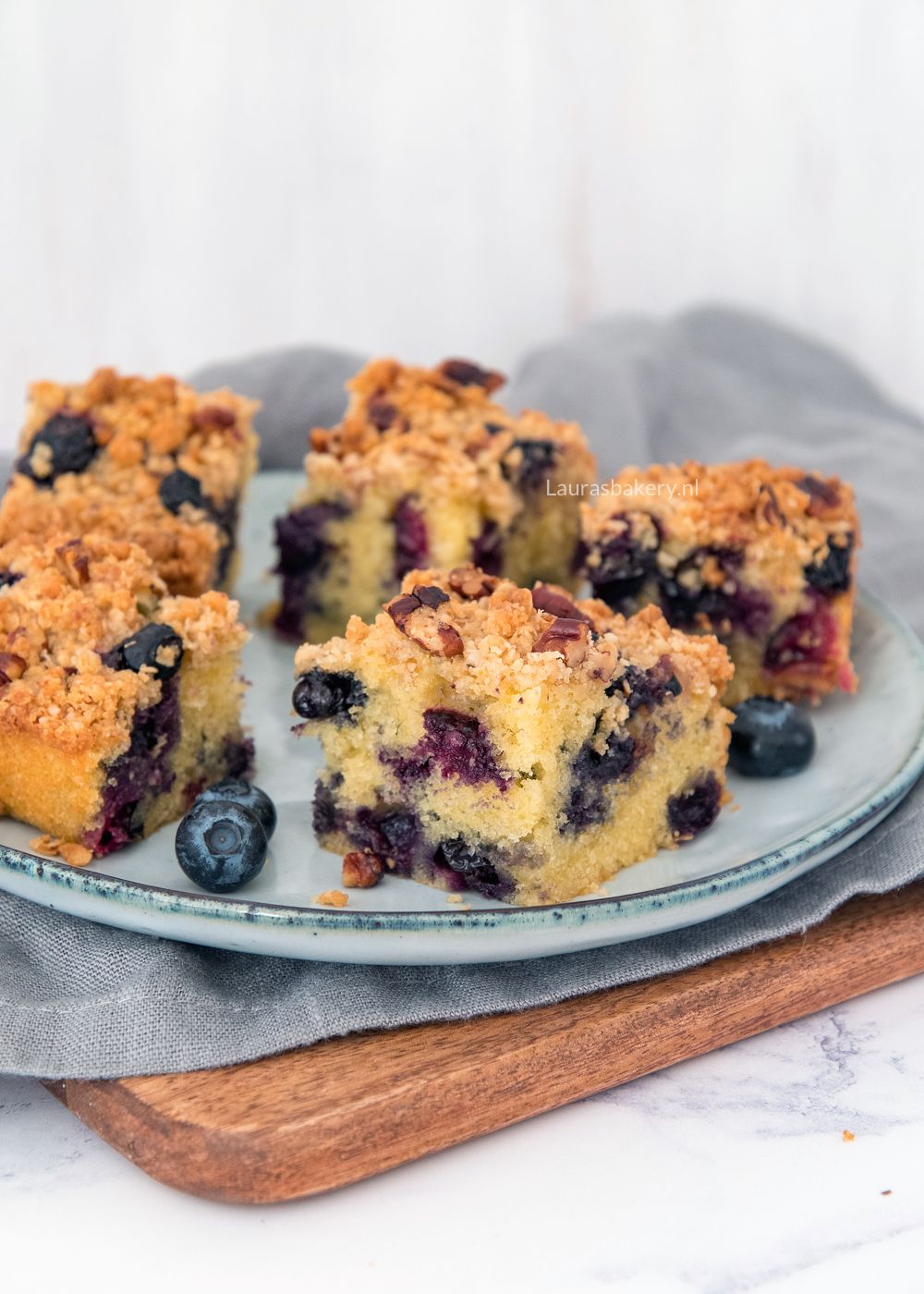 Blauwe bessen cake met crumble