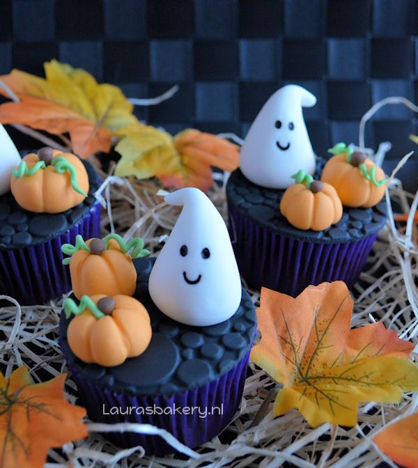 Halloween cupcakes 6a