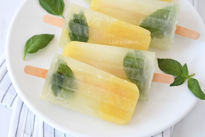 Limoncello-basilicum ijsjes 2a