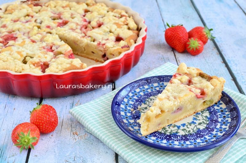 Rabarber-aardbei crumble cake 2a