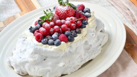 pavlova met rood fruit