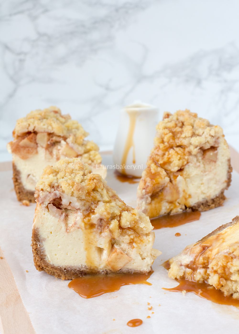 Appel kruimel cheesecake