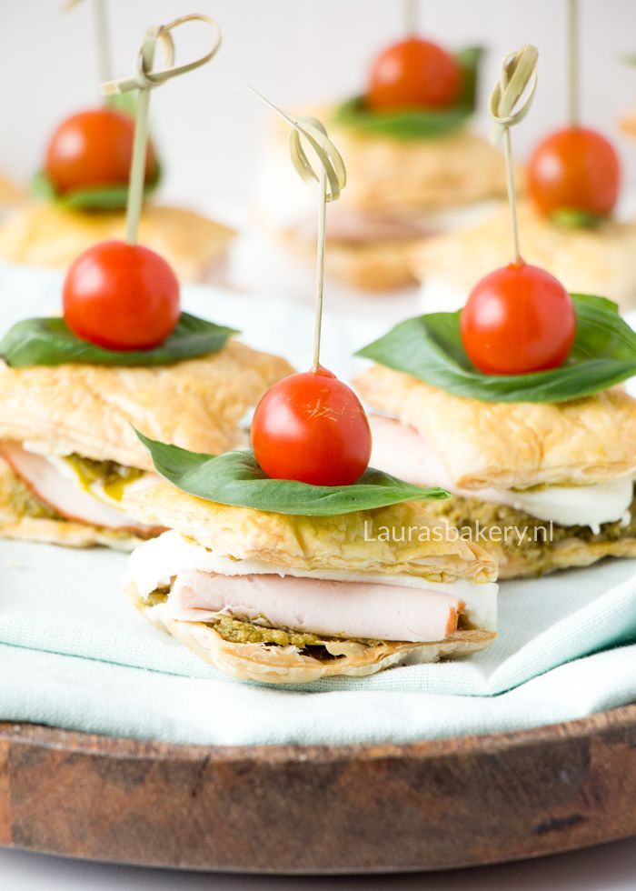 Bladerdeeg sandwiches