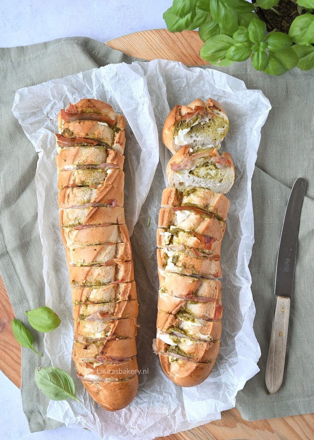BORREL STOKBROOD MET PARMAHAM
