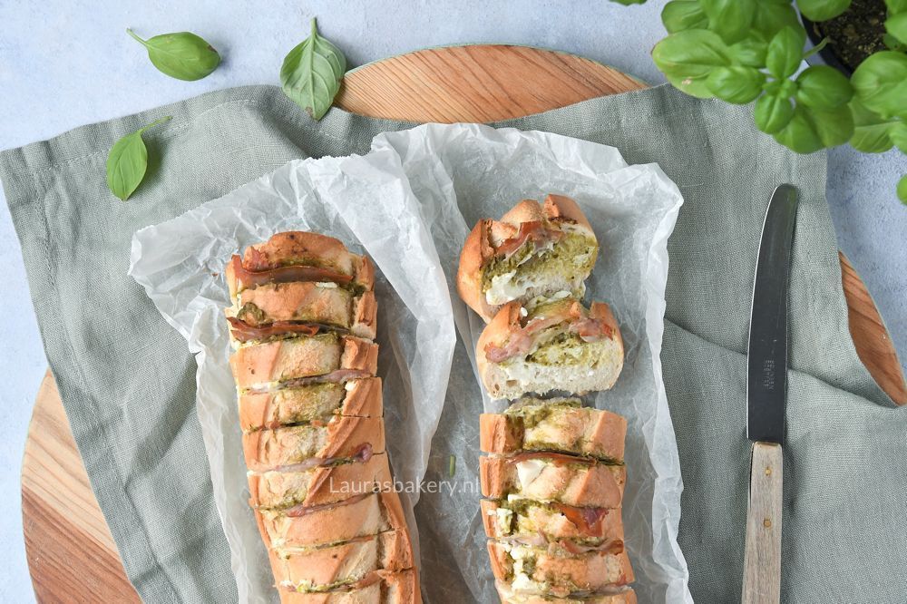 BORREL STOKBROOD MET PARMAHAM
