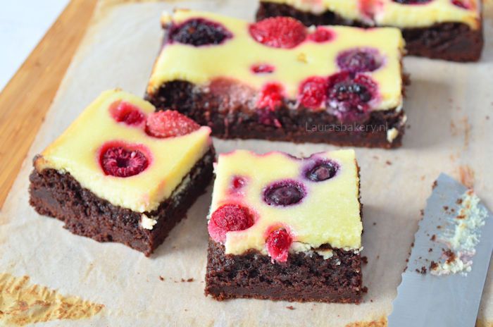 bosvruchten cheesecake brownies 2a