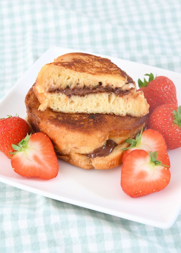 BRIOCHE WENTELTEEFJES MET NUTELLA EN AARDBEIEN
bakken