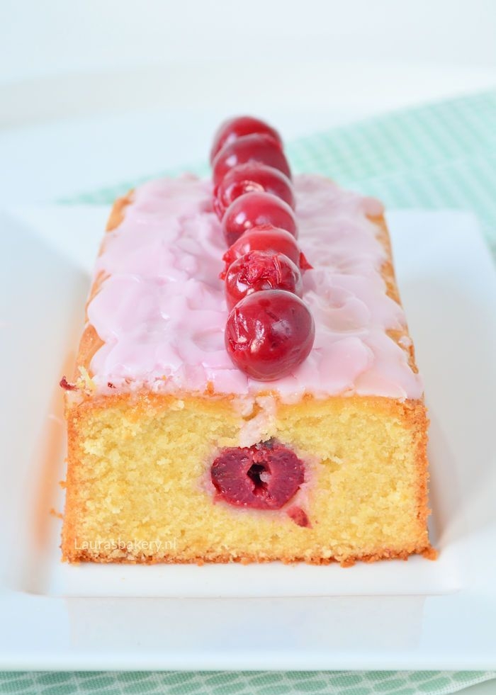cake cerise