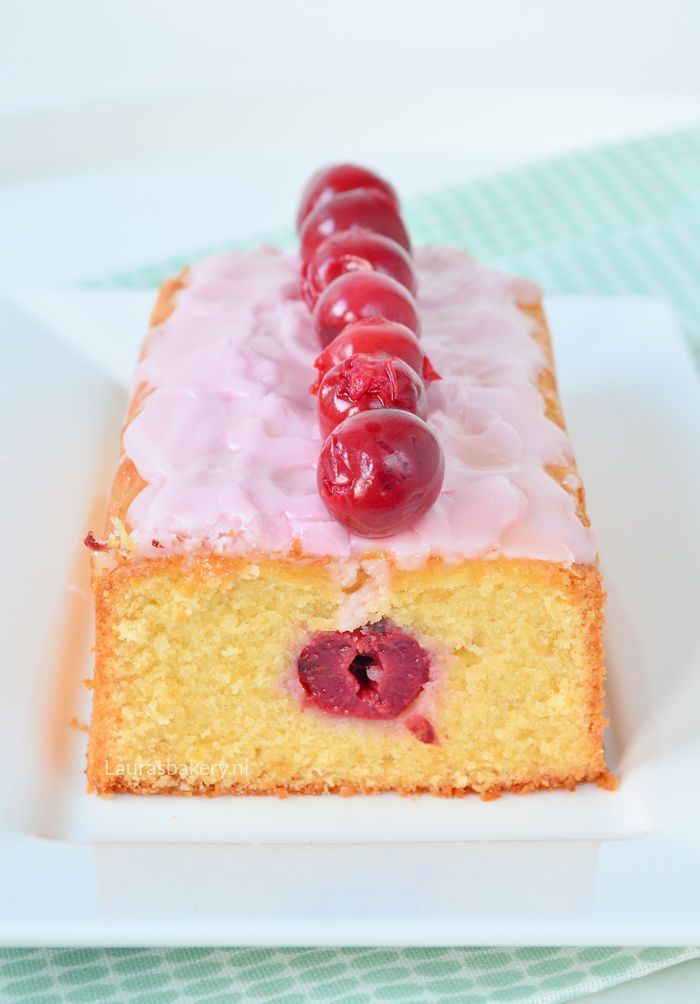 cake cerise 1a