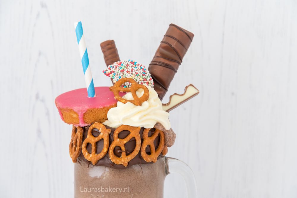 recept CHOCOLADE FREAKSHAKE
