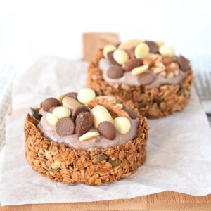 CHOCOLADE-NOTEN GRANOLA TAARTJES maken