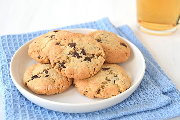 CHOCOLATE CHIP HAVERMOUTKOEKJES
bakken