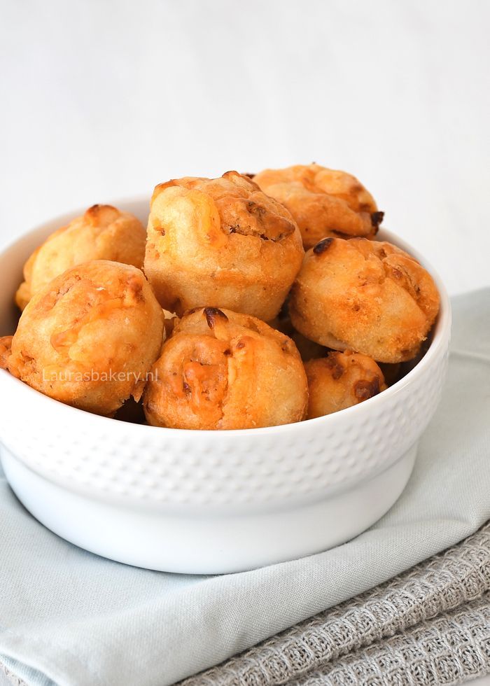 CHORIZO-CHEDDAR MINI MUFFINS
