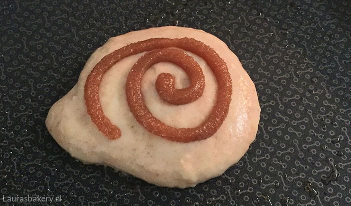 cinnamon roll pancakes 2a