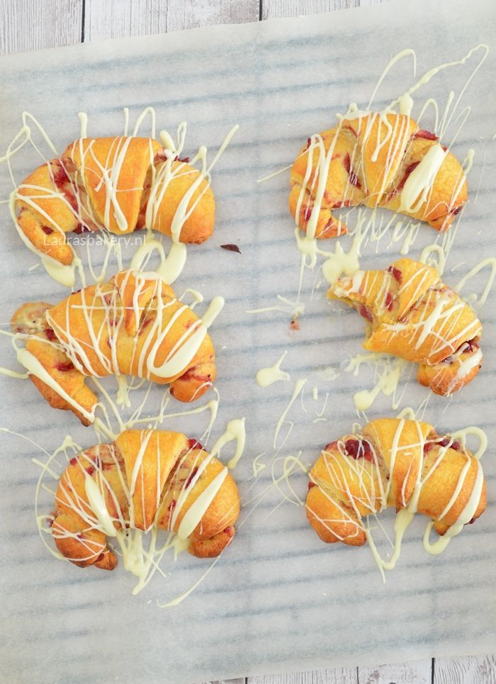 cranberry croissants met witte chocolade 1a