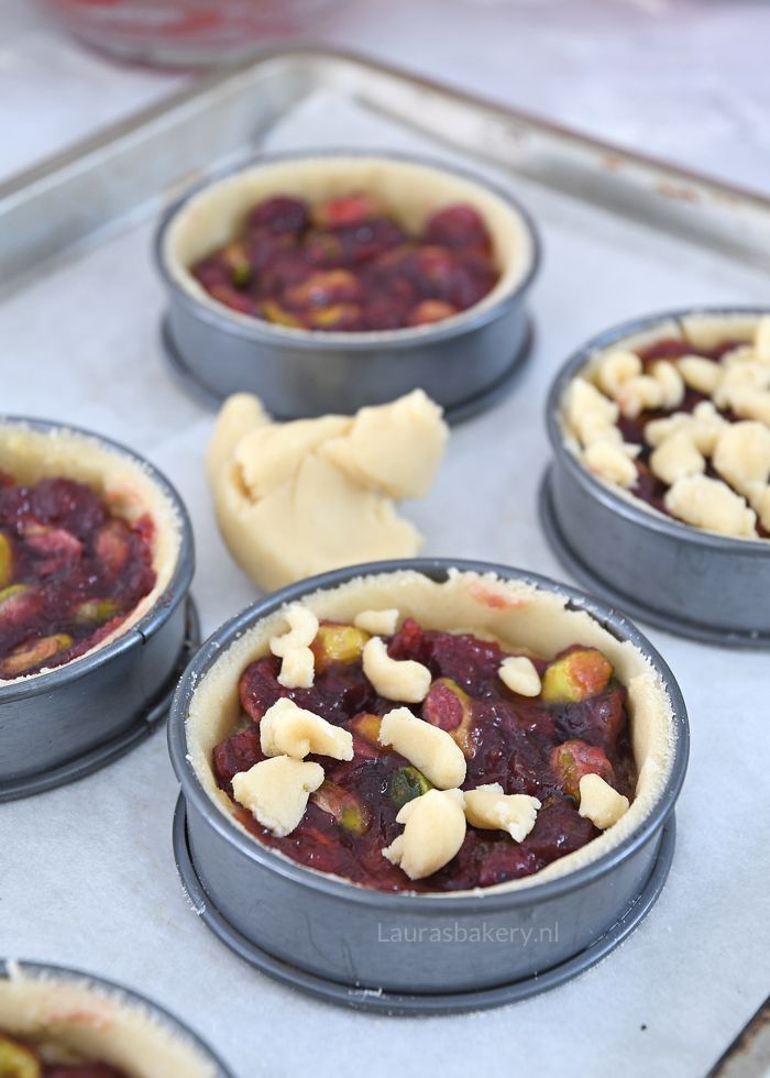 CRANBERRY-PISTACHE RONDO’S bakken