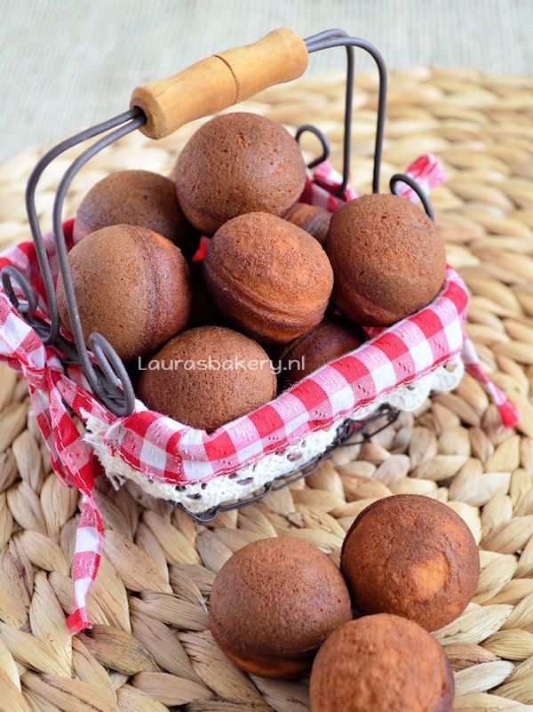 gingerbread cake pops 1a