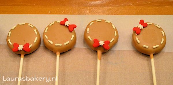 gingerbreadman oreo pops 4a