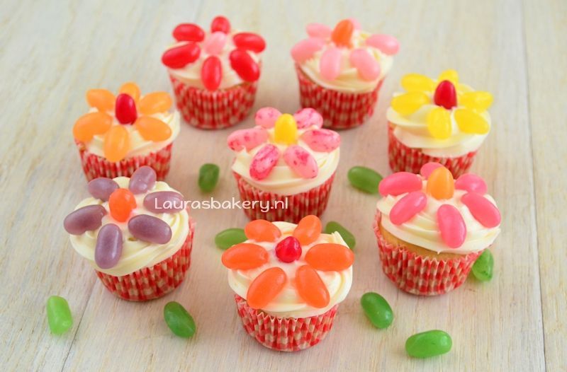 naaimachine huis zaad Jelly bean bloemen cupcakes - Laura's Bakery