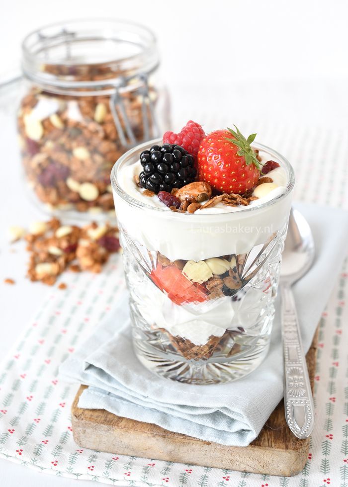 laagjes dessert met kerst granola 1a