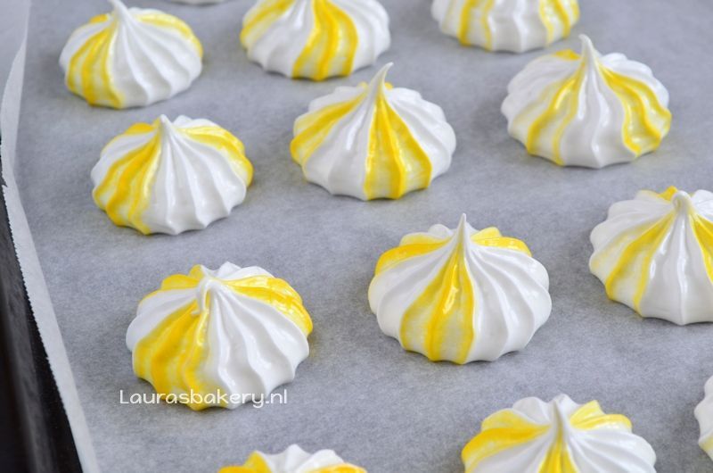 lemon meringue sandwiches 