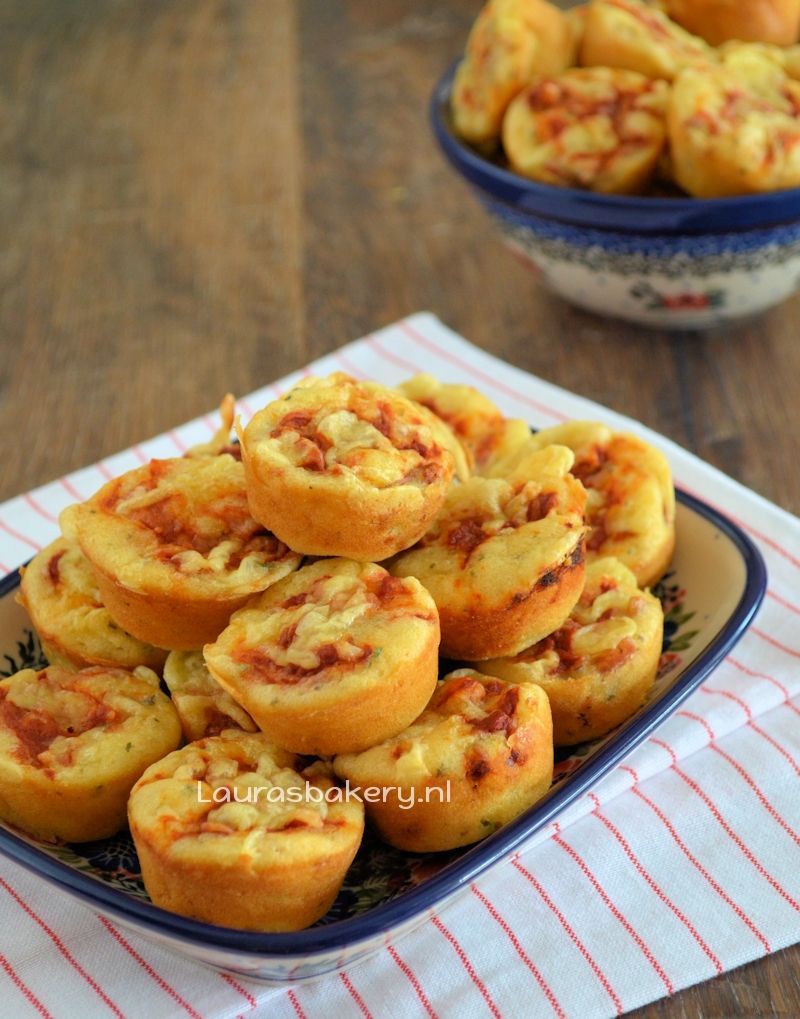 mini pizza muffins 1a