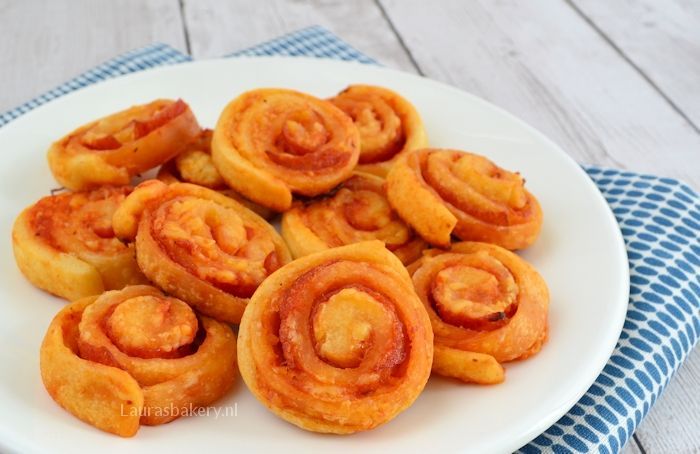 mini pizza rolletjes 4a