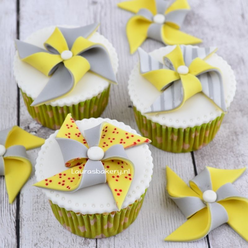 molen cupcakes 