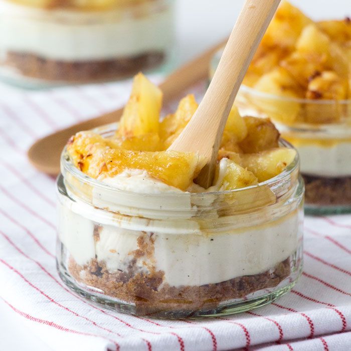 No-bake cheesecake met gegrilde ananas