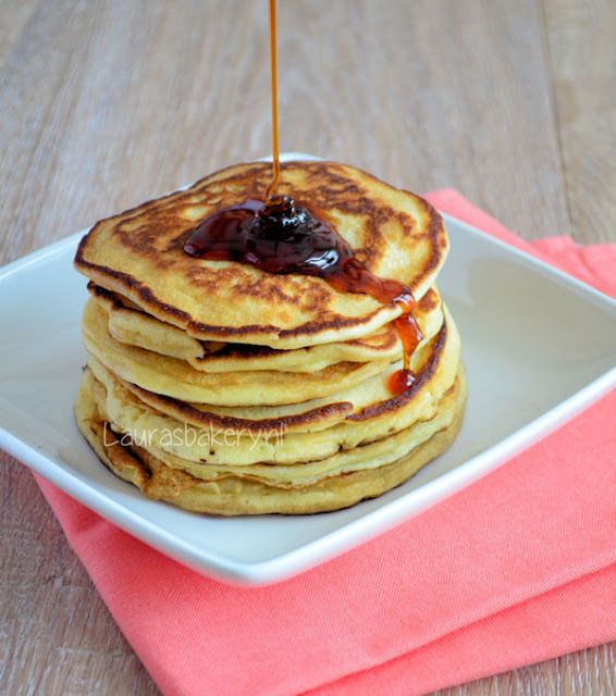 WAFELS EN PANCAKES BAKKEN
2