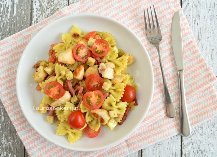 pastasalade met kip 