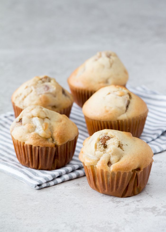 Peren muffins met pecannoten en banaan
